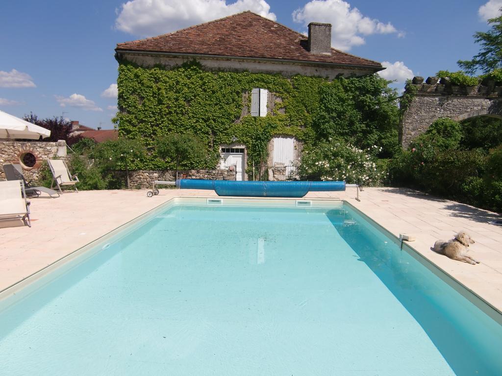 Le Gobelin - La Maisou Serignac  Exterior photo